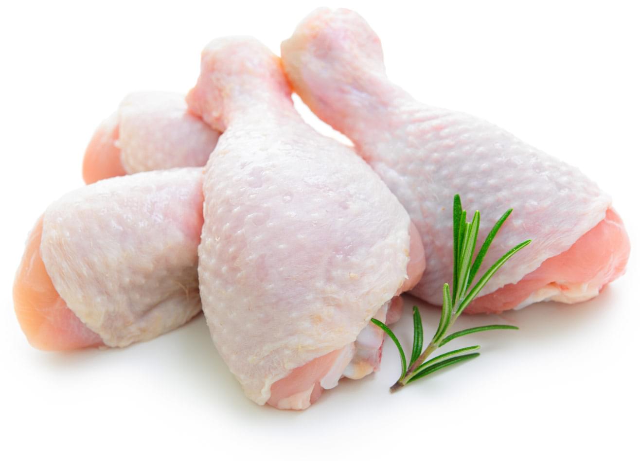 raw chicken drumsticks